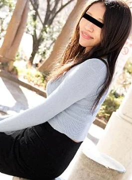 10-011425-01 A half-Japanese model who became a after being dumped by her ex-boyfriend
