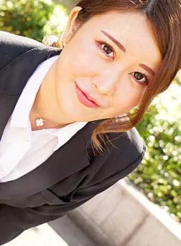 CR-062624-001 Quick Shooting: The Best Of Runa Yamagishi Run BEST