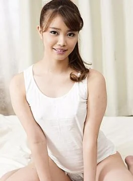 CR-091823-001 Cutie’s Dirty Job A cute girl who still has outstanding S-class style several years