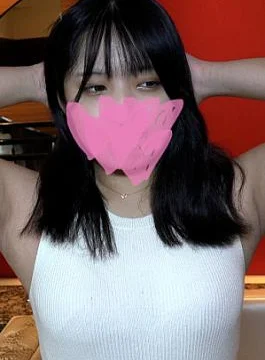FC2PPV-4484476 19-year-old Shiro whose face looks exactly like Satomi Ishihara has sex with her pussy