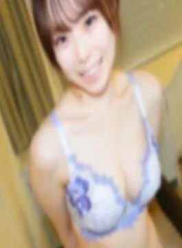 FC2PPV-4512714 Special price only now Full face exposed The latest type of rocket breasts approved