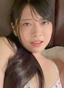 FC2PPV-4522274 Erika-chan Dengeki Return Approximately one and a half years after her graduation she has