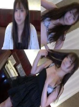 FC2PPV-4527991 Insertion at the hotel Miki-chan apparel shop clerk insertion ()