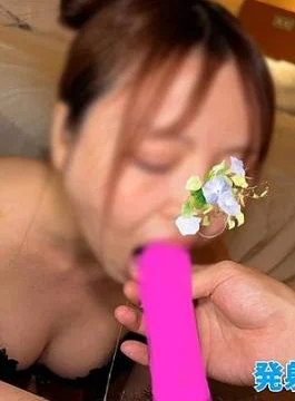 FC2PPV-4529755 Popular beauty wakes up to her mission and pulls out oral service 4 times