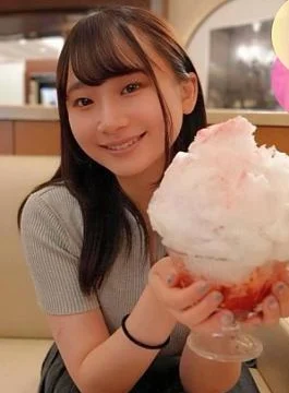 FC2PPV-4535350 Serve 4 men with the pure divine milk ball licking and titty fuck of