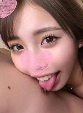 FC2PPV-4542867 Beautiful breasts and beautiful butt Beautiful married office lady has an affair with creampie