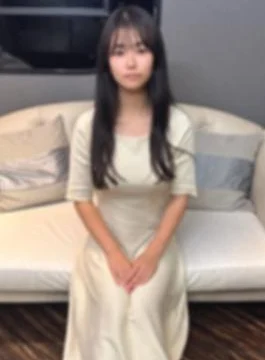 FC2PPV-4576420 19 years old pure classy pure beautiful black hair beautiful legs E-cup Chinami-chan serious
