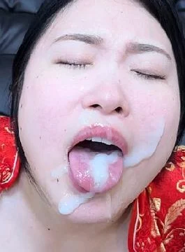 FC2PPV-4579315 Shot like a horse/beyond mochi A black-haired office lady scoops up and eats super