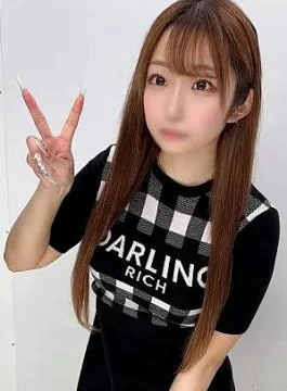 FC2PPV-4596321 Part 1 Beautiful maid whose voice and gestures are too cute 5. She exposes