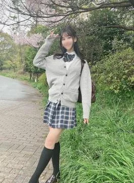FC2PPV-4669180 Emi-chan From The Tea Ceremony Club, 18 Years Old, A Fair-skinned, Slender Beauty With