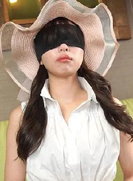 FC2PPV-4687962 Amateur Video 2025 Vol 4 Yuna-san Early Summer-like Outfit