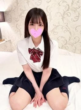 FC2PPV-4712368 Uncensored Idol Face, Neat And Clean Black Hair, Long 19 Years Old, Uniform POV!!