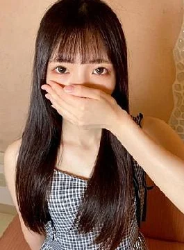 FC2PPV-4723050 Uncensored 166 A Gift From Summer Cute Slender Nana-chan Half Inside And Half Outside