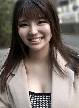 FC2PPV-4732146 FC2 First Shot Fair-skinned Beauty With Big Breasts, Runa-chan (20), A Part-time Worker At