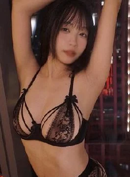 FC2PPV-4733499 First ShootSSS Class Miraculously Fair-skinned Beautiful Naked Body. Exposed By The Window, Standing Back