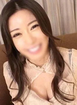 FC2PPV-4896229 Bonus included Personal shooting Full face exposed A big-breasted beauty who works at a