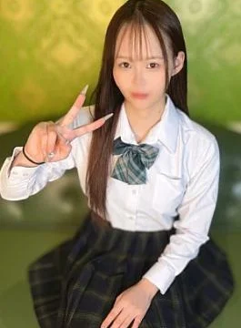 FC2PPV-4918326 Falling in love with a random smile, the temptation of long black hair Hitomi,