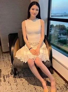 FC2PPV-4939195 First shot 19 years old, she has a beautiful fair complexion, beautiful abs, beautiful