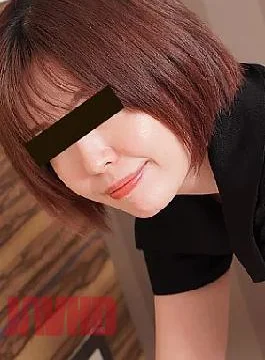 HZ-3467 Sexual Intercourse With A Beautiful Milf Hotel Employee! – Ryoko Yamashita The hotel employee