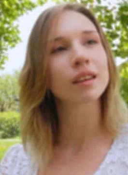 HZ-3652 Creampie in Europe #Alice – AlicKlay Spread Her Legs Wide And Made Her Face