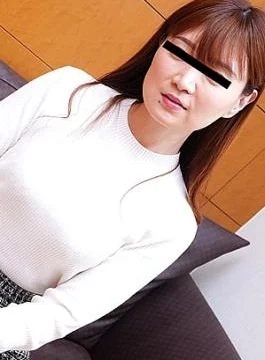 PA-031525-100 A married woman who wants to be sexually satisfied